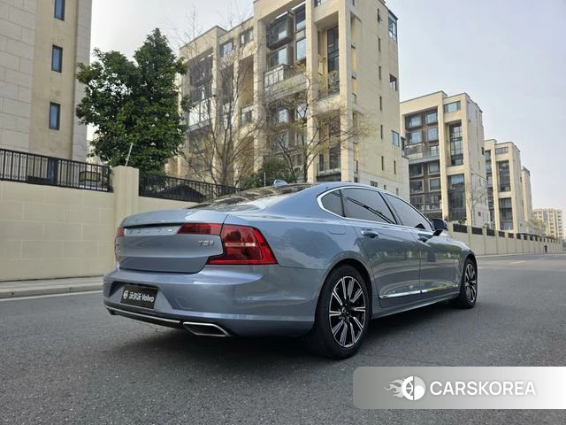 Volvo S90 id 4236794 из Китая 15
