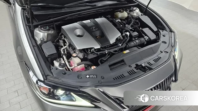 Lexus ES300h 7th generation id 3626519 из Кореи 16