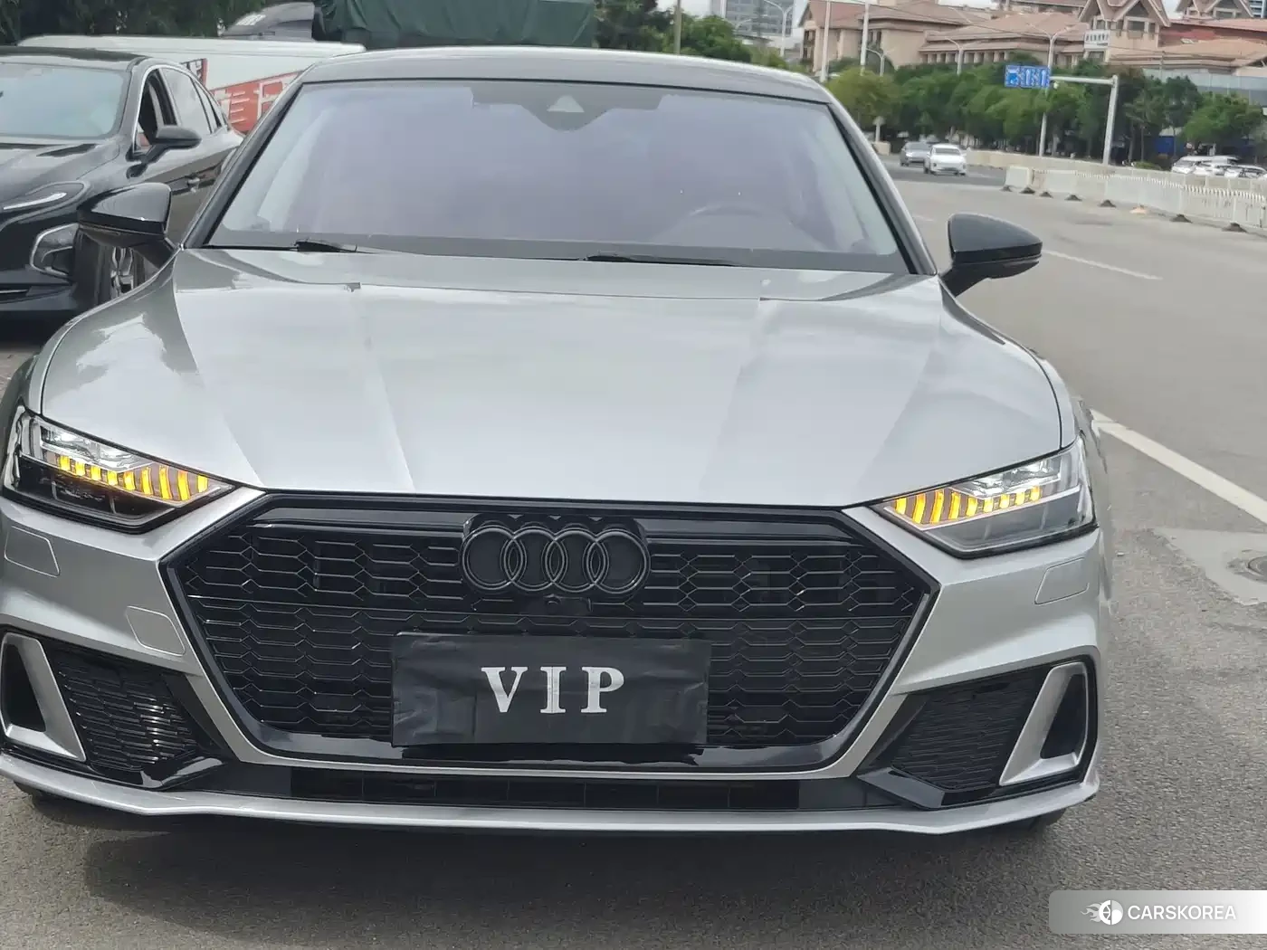 Audi A7L id 4570807 из Китая 14