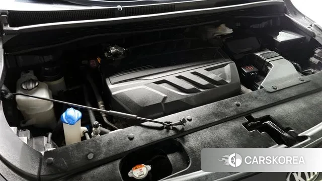 Kia The New Carnival id 3703764 из Кореи 16