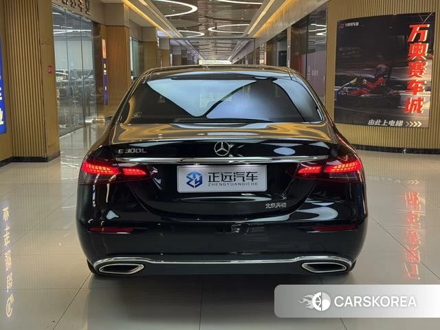 Mercedes-Benz E-class id 4290249 из Китая 16
