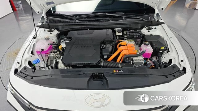 Hyundai The New Avante Hybrid (CN7) id 4380987 из Кореи 16