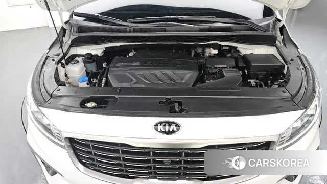 Kia The New Carnival id 3459847 из Кореи 16