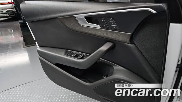 Audi A4 (B9) id 2677454 из Кореи 16