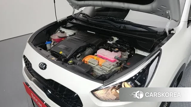 Kia The New Niro id 3390279 из Кореи 16