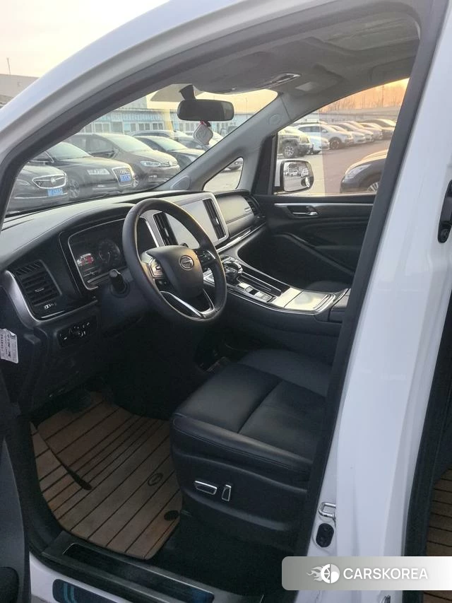 GAC Trumpchi Trumpchi M8 id 4209055 из Китая 15