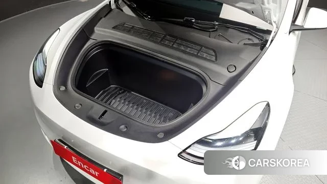 Tesla Model Y id 3599946 из Кореи 16