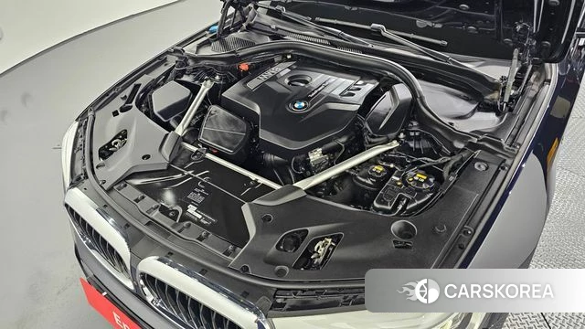 BMW 5 Series (G30) id 4430055 из Кореи 27