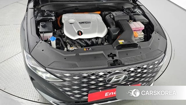 Hyundai The New Grandeur IG Hybrid id 4344831 из Кореи 29