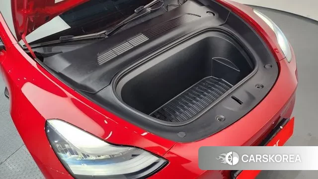 Tesla Model Y id 3463723 из Кореи 16