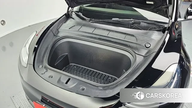 Tesla Model Y id 3478363 из Кореи 16