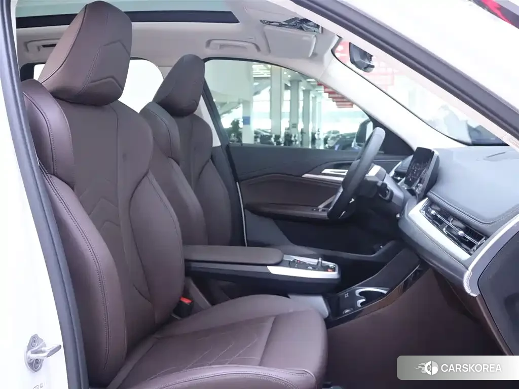 BMW X1 id 4617051 из Китая 21