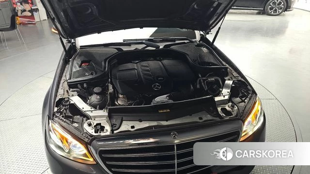 Mercedes-Benz E-Class W213 id 4625974 из Кореи 29