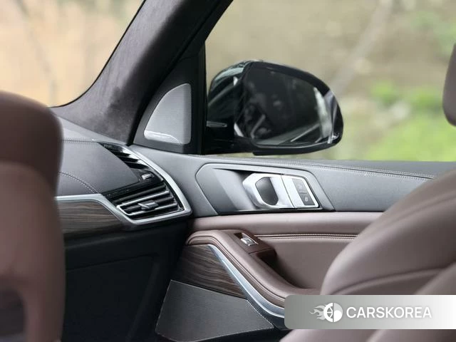 BMW X5 id 3983375 из Китая 13