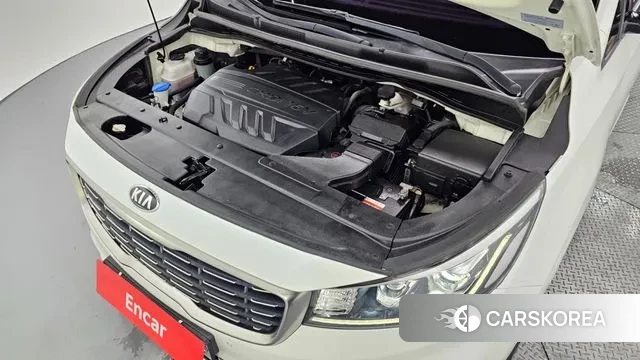 Kia The New Carnival id 3000544 из Кореи 16