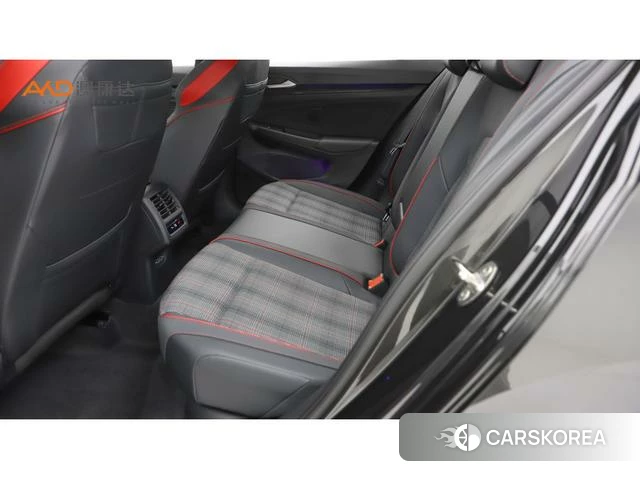 Volkswagen Golf GTI 2025 Черный из Китая, фото 6