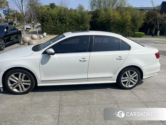 Volkswagen Sagitar id 4240979 из Китая 13