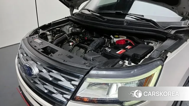 Ford Explorer id 3588239 из Кореи 16