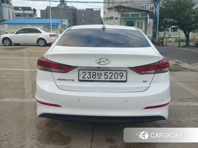 Hyundai Avante AD id 4610562 из Кореи 14