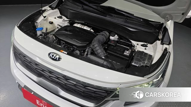 Kia Seltos id 4294466 из Кореи 31