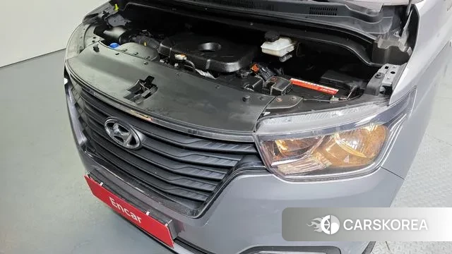 Hyundai The New Grand Starex id 3753907 из Кореи 16