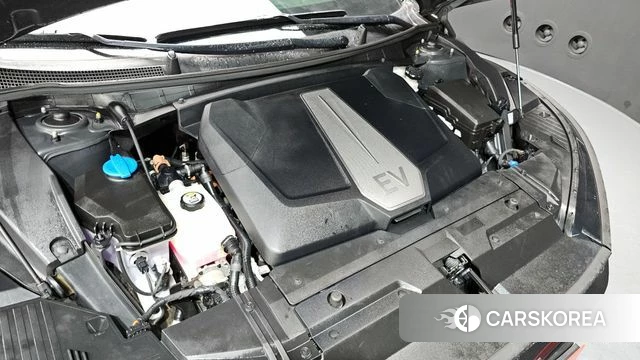 Kia EV6 id 3910342 из Кореи 16