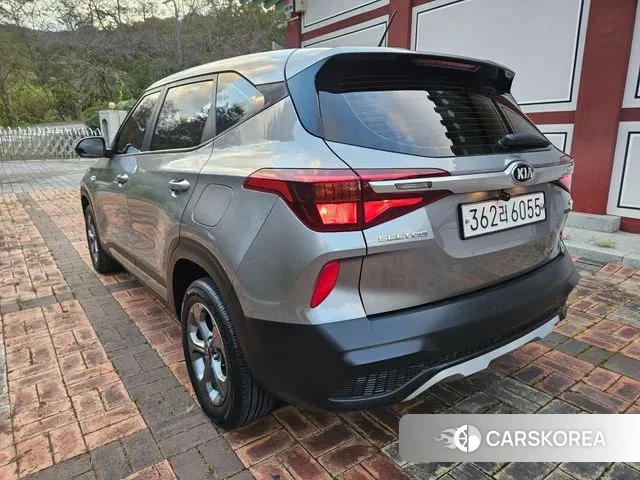 Kia Seltos id 3598588 из Кореи 16