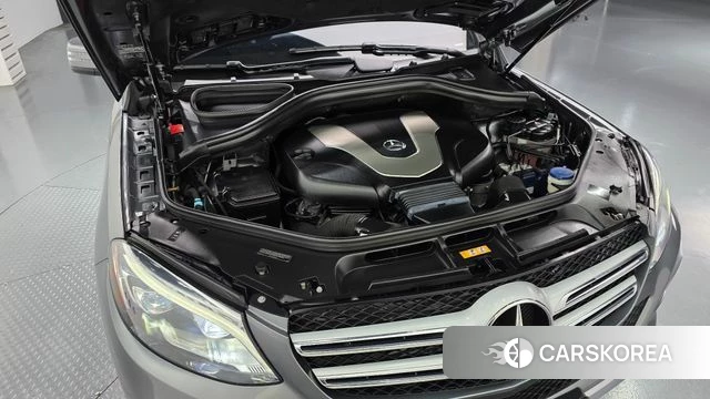 Mercedes-Benz GLE - Class W166 id 4339642 из Кореи 16