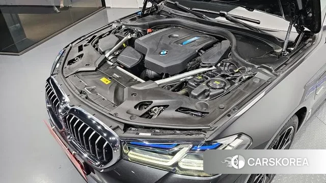 BMW 5 Series (G30) id 3007392 из Кореи 16