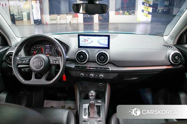 Audi Q2L id 4275708 из Китая 20