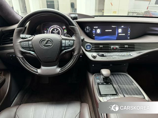 Lexus LS id 4254666 из Китая 22