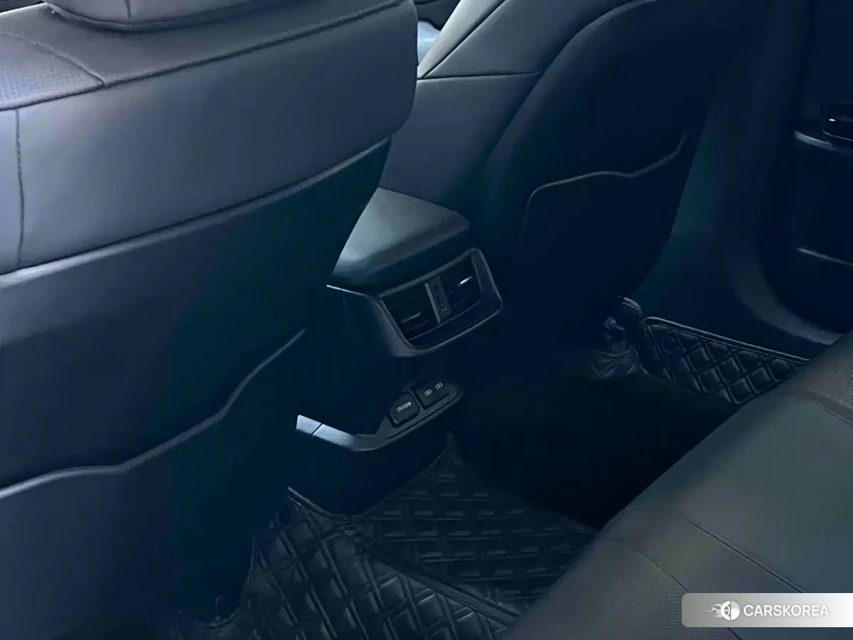 Lexus ES id 4628284 из Китая 20
