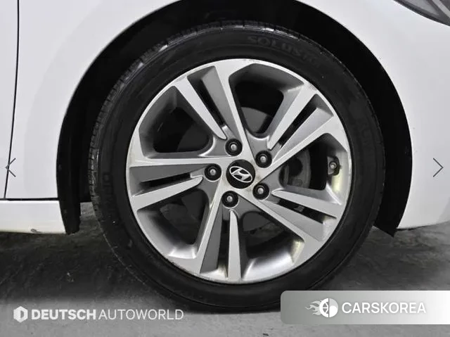 Hyundai Avante AD id 3647306 из Кореи 16