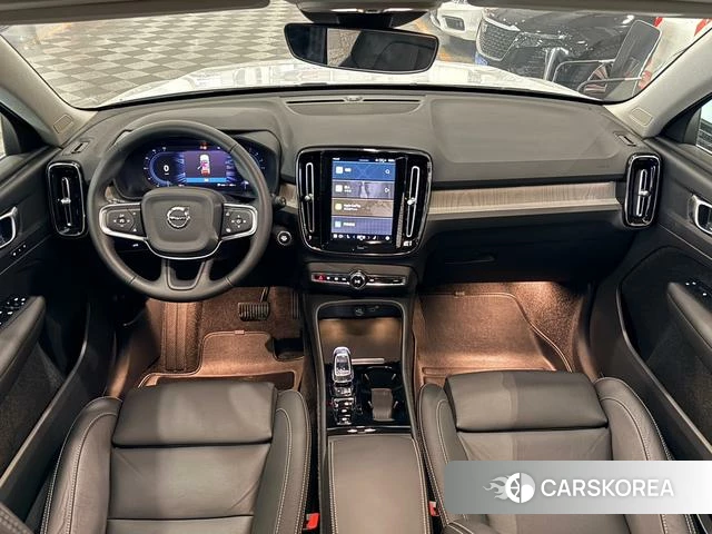 Volvo XC40 id 4210024 из Китая 14