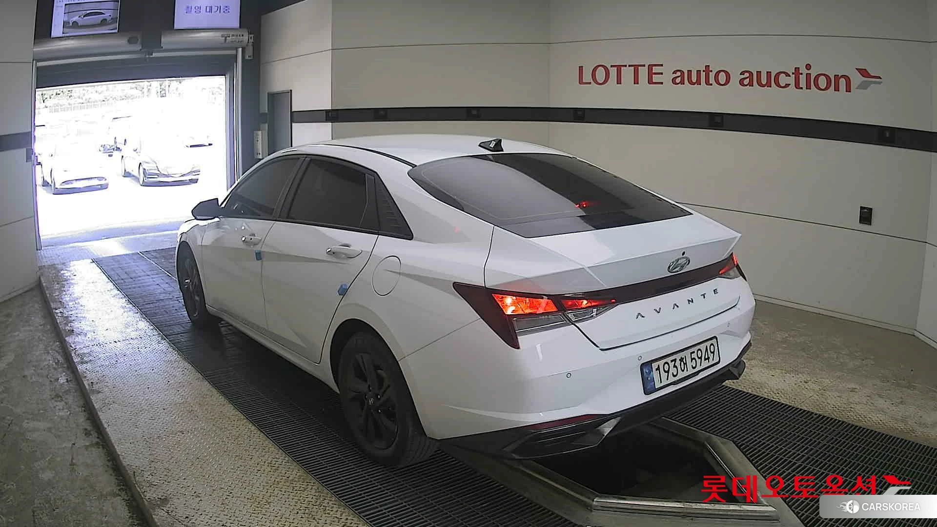 Hyundai Avante id 4289478 из Кореи 33