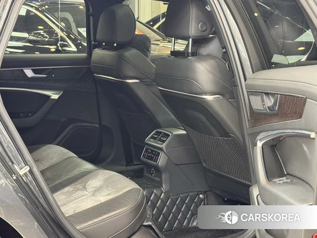 Audi A6L id 4275828 из Китая 24