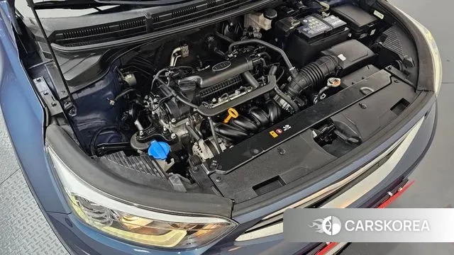 Kia Stonic id 3391717 из Кореи 16