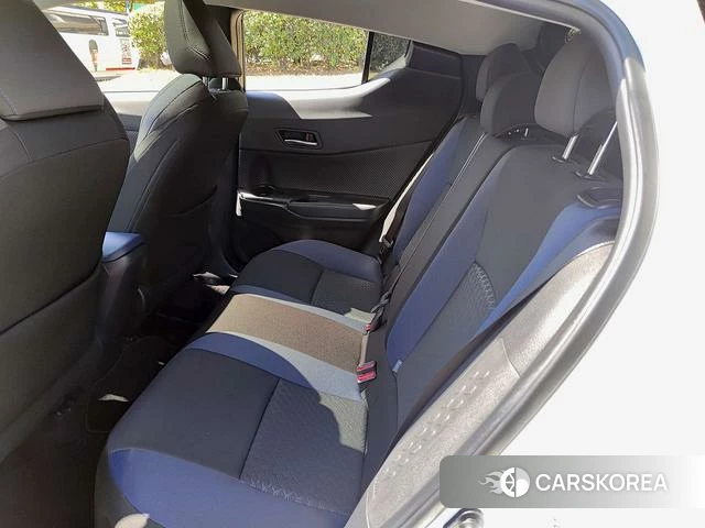 Toyota C-HR 2022 Белый из Китая, фото 6