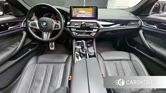 BMW 5 Series (G30) id 3630564 из Кореи 16