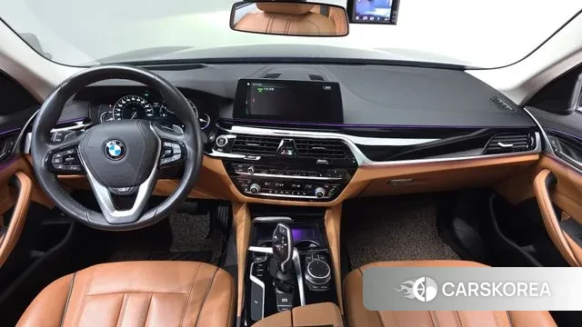 BMW 5 Series (G30) id 3005002 из Кореи 16