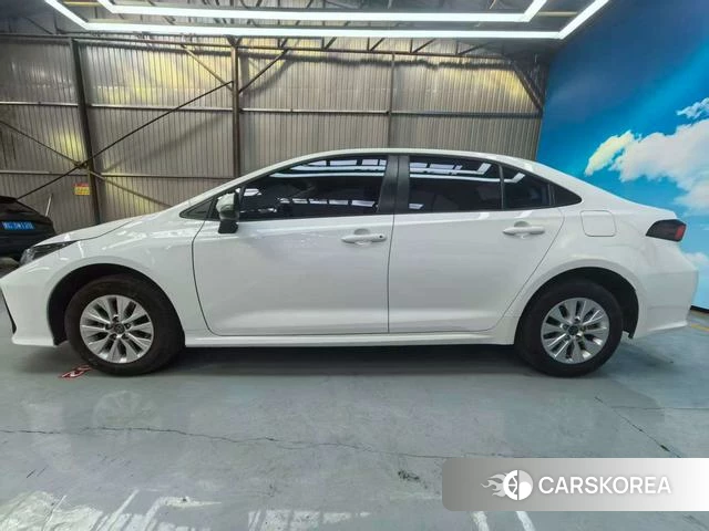Toyota Corolla id 4257597 из Китая 17