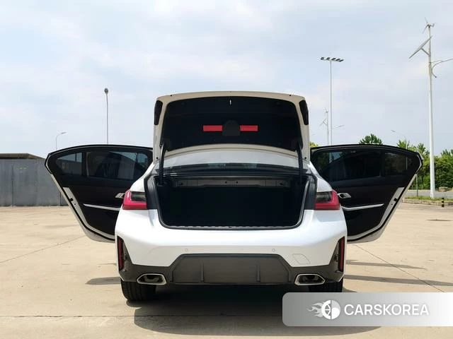 BMW 3 series id 4205721 из Китая 22