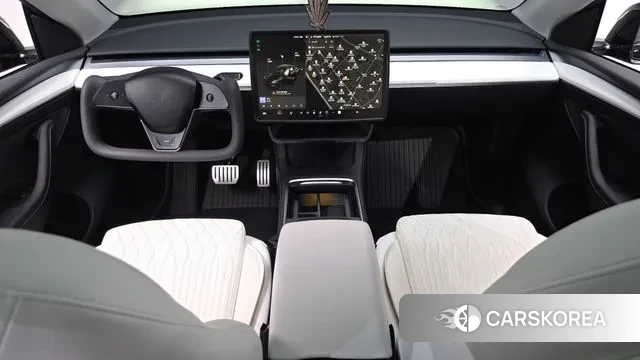 Tesla Model Y id 3751195 из Кореи 16