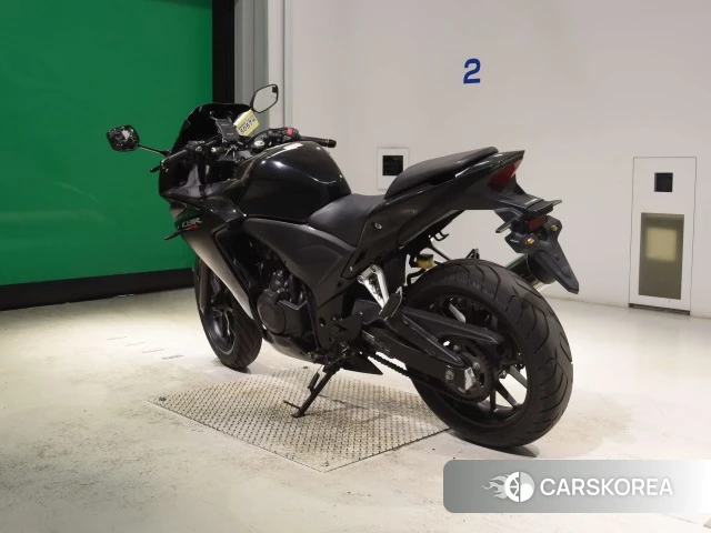 Проданный Honda CBR400R id 4328160 из Японии, фото 6