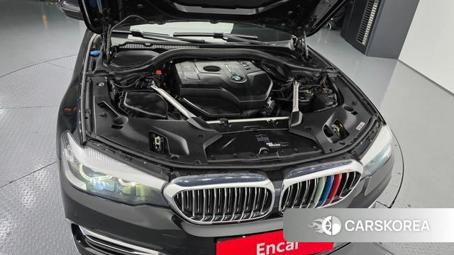 BMW 5 Series (G30) id 4331620 из Кореи 16
