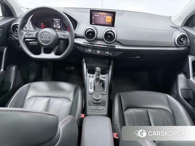 Audi Q2L id 4291314 из Китая 20