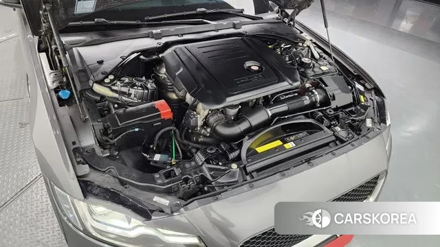 Jaguar XF (X260) id 3380139 из Кореи 16