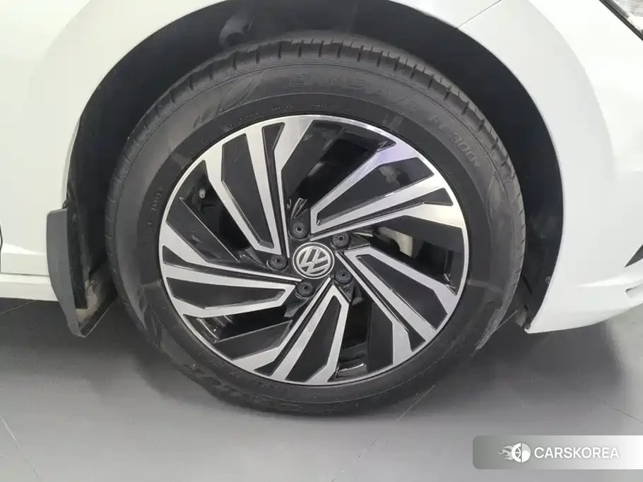 Volkswagen Sagitar id 4576287 из Китая 12