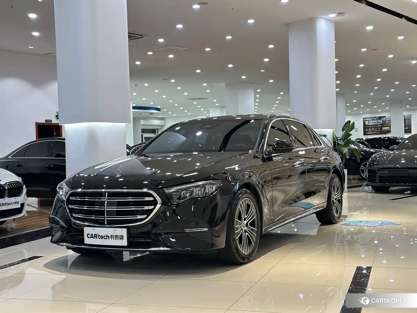 Mercedes-Benz E-Class id 4577655 из Китая 8
