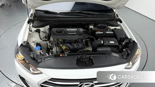 Hyundai Avante AD id 3055818 из Кореи 16